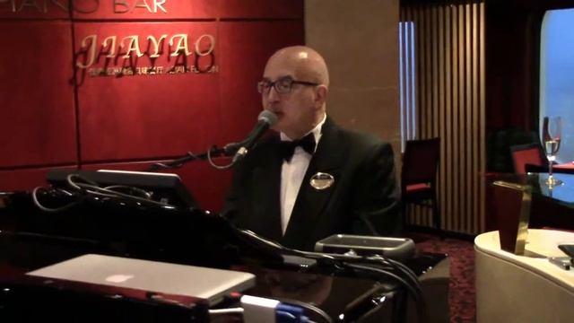 Joe Traversa at Work 2 смотреть онлайн