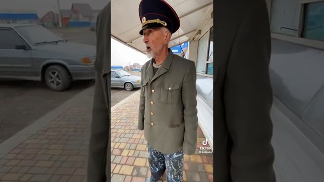 Иваныч всех вырубит смотреть онлайн