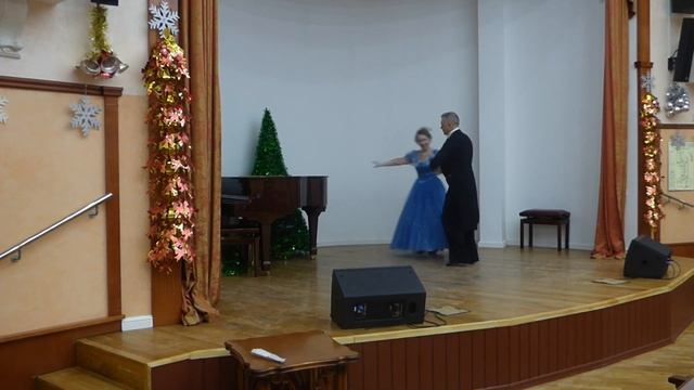 МАЗУРКА НА СЦЕНЕ ПАНСИОНАТА "НИКОЛЬСКИЙ ПАРК" смотреть онлайн