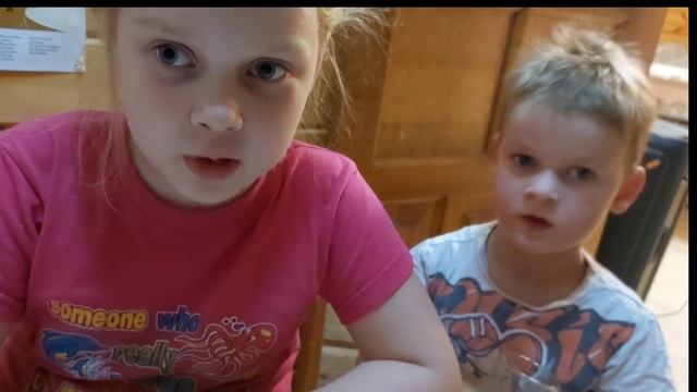 Весело рисуем, готовимся к школе) брат и сестра вместе) смотреть онлайн