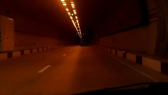 Поездка в Сочи по тоннелю смотреть онлайн