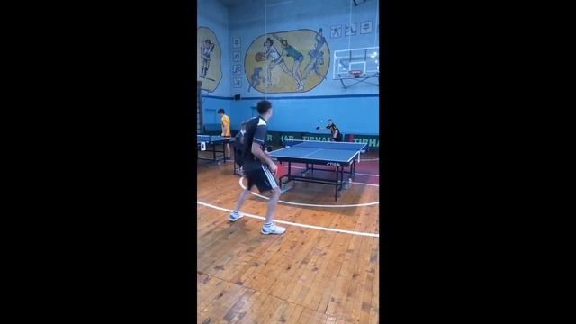 Настольный теннис в Долинске 20.11.2016 5 смотреть онлайн