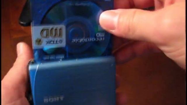 iPod vs Minidisc смотреть онлайн