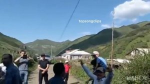 Муслим зажигает на свадьбе