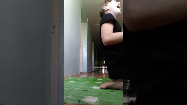 Сестра расплакалась не дала снять видео смотреть онлайн