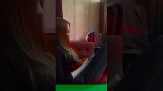 home88 лайков и девушка снимает одну вещь смотреть онлайн