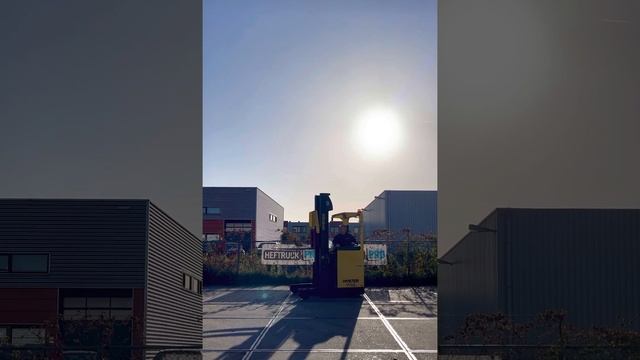 Hyster R1.4 reachtruck met 640 cm hefhoogte te koop смотреть онлайн