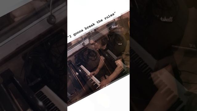 #music #rock #song #studio #voice #вокал #песня #музыка #песня смотреть онлайн