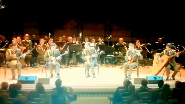 Концерт в зале Чайковского смотреть онлайн