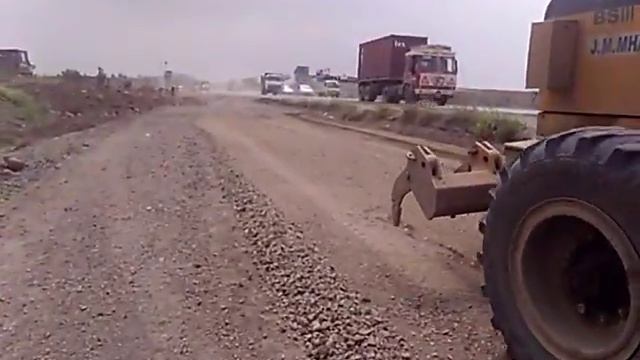 HSC B M2754570 SHAMSHAD GRADER OPER смотреть онлайн