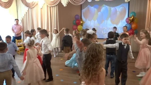 Детский сад, пожелай нам удачи/авт Л Некрасова / музыкальный руководитель Наталья Падина г.Калуга смотреть онлайн