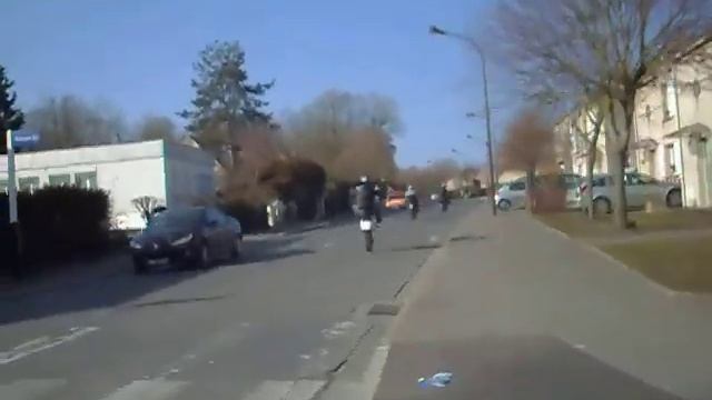 jéjé gros travers lolo juju смотреть онлайн