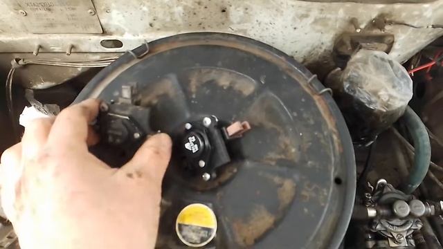 ПРИБОРЫ СМОТРЯТ В ДРУГУЮ СТОРОНУ ЭТО ЗАМЫКАНИЕ ЩЕТОК НА ГЕНЕРАТОРЕ