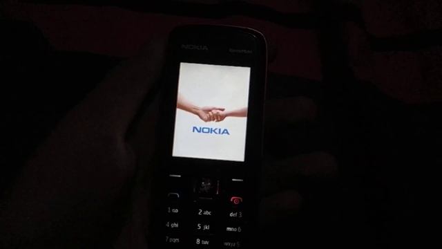 Nokia 5130 XpressMusic - Startup and Shutdown (With SIM Card)