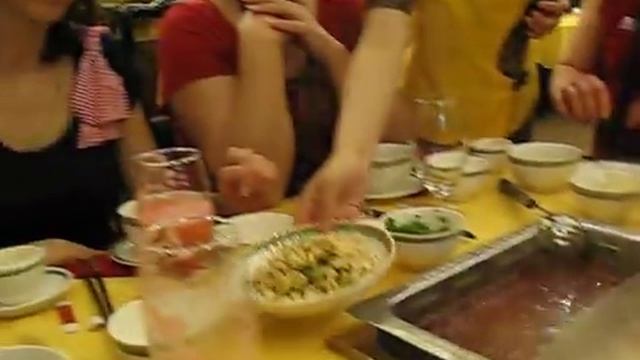 Китайский ресторан хотпот - Chinese restaurant in Sichuan смотреть онлайн