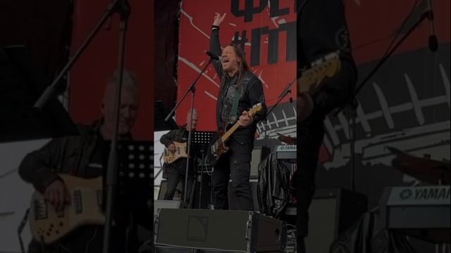 #music #rock #song #guitar #песня #музыка #рокфестиваль смотреть онлайн