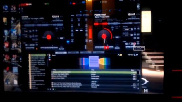 My First Mix Using Virtual Dj Ipad App смотреть онлайн