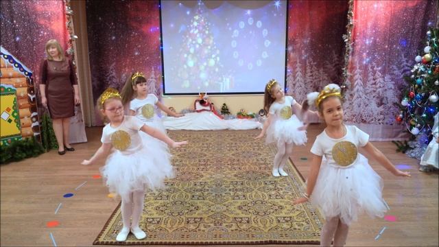 "Отмеряют стрелки ход" авт Т. Бокач / Новогодняя песенка минуток смотреть онлайн