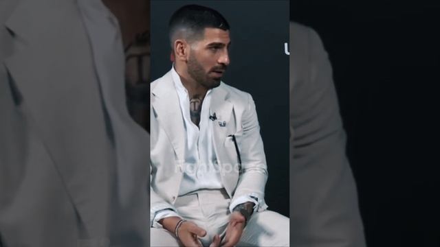 Илия Топурия рассмешил Кормье / Топурия - Холлоуэй | FightSpaceMMA смотреть онлайн