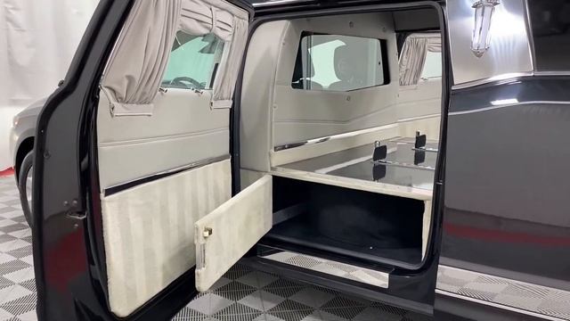 2013 Eagle Coach Lincoln MKT"Icon" Walkaround (DBL53139) смотреть онлайн