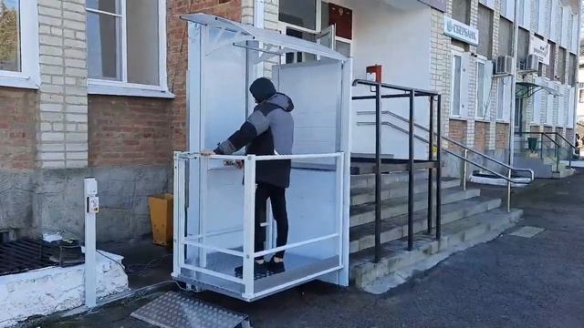 Монтаж подъёмника Rehalift 440 в станице Вознесенская от компании ЦРТ