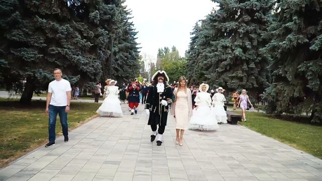 ФЕСТИВАЛЬ УЛИЧНЫХ ТЕАТРОВ ПЕТРОВСКИЕ ВОДЫ смотреть онлайн