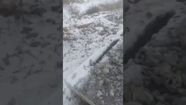 ПОИСК МЕТАЛЛА С КУВАЛДОЙ РОЗБИВАЮ ПЛИТЫ . смотреть онлайн