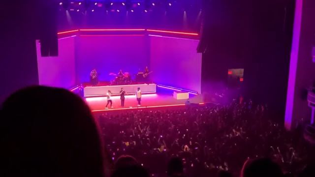Big Time Rush- The City Is Ours NYC смотреть онлайн