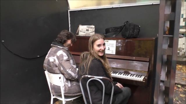 Петербург 2023. Литейный, Фонтанный, Итальянский и хорошие люди. 17. 10. 23. смотреть онлайн