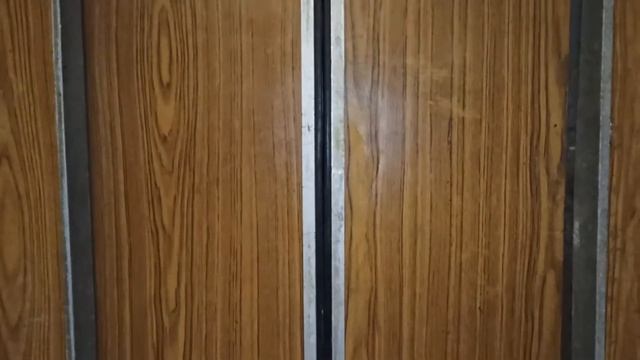 Лифт МЛЗ, г/п 320 кг, V=0,71 м/с (ул. Авраменко, 14, подъезд 5, г. Запорожье)