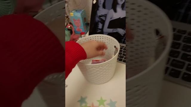 С новым годом😘🥳🥳🥳🥳. Обзор подарков смотреть онлайн