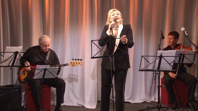 Нина Мещанинова исполняет песни Булата Окуджавы. Концерт в театре Комедианты 2013 г. смотреть онлайн
