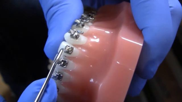 H4 Loose Door Fix смотреть онлайн