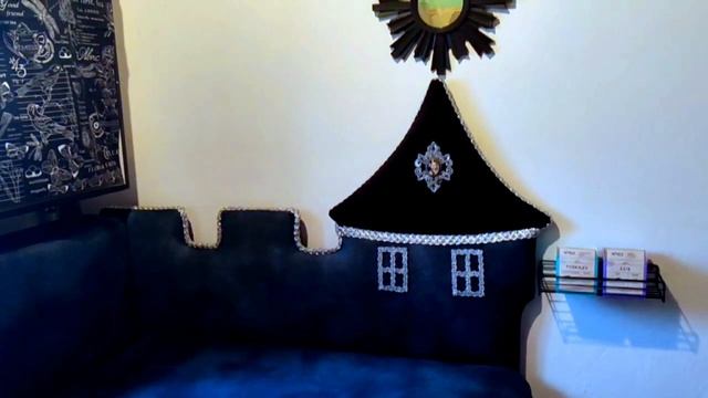 #Мая_Лето, Мой обновлённый трон на кухне с брошью Принцессой! смотреть онлайн