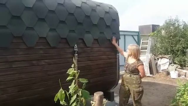 Видеоотзыв на баню-бочку от компании ДревГрад смотреть онлайн