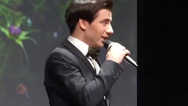 "Весенние цветы" - концерт студенческого театра "Новый диалог" смотреть онлайн