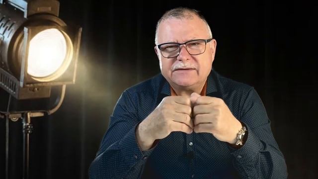 Эффективность сотрудников. Что на нее влияет и как ее поднять ? Familion. смотреть онлайн