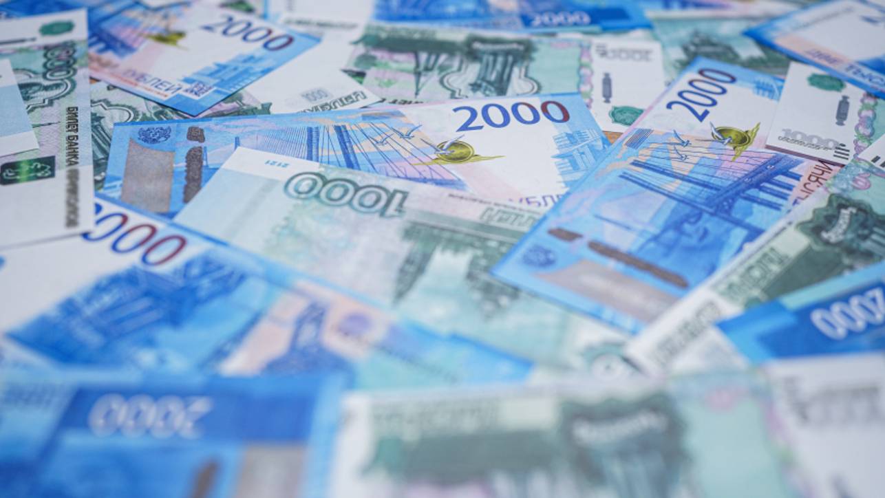 Госдума приняла в первом чтении проект федерального бюджета на три года смотреть онлайн