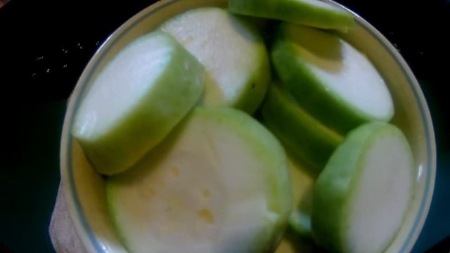 Сыроедение полезно для организма. Кабачок на обед и на ужин смотреть онлайн