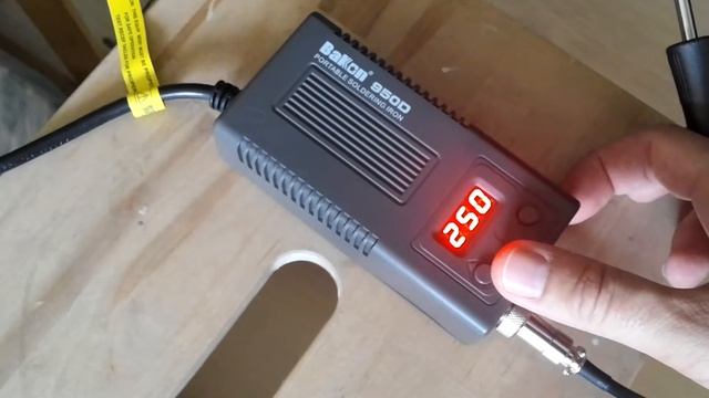 Bakon BK950D Electric Soldering Iron gearbest.com смотреть онлайн