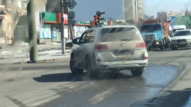 777ZZZ14. 24.03.2017. Бектурова-Естая. Проезд перекрестка на запрещающий светофор смотреть онлайн