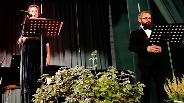 Baritone Nicholas Lupu performs 'Ave Maria' by Schubert at Cultural Centre Bistrita смотреть онлайн