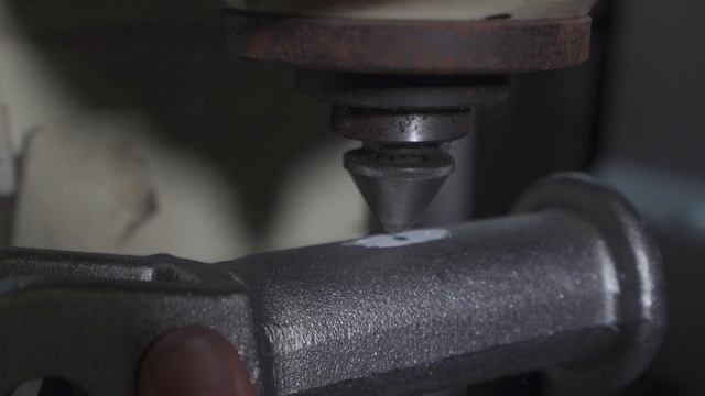 [20] Insulator End Fitting Hardness Examining