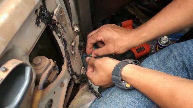Power Window Not Working? Watch This Video Before Removing Panel смотреть онлайн