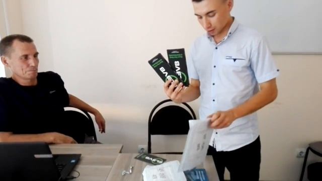 Ролик для молодежи! Питайтесь правильно (ELEV8) и будьте счастливы! Заработок без. вложений (Bepic) смотреть онлайн