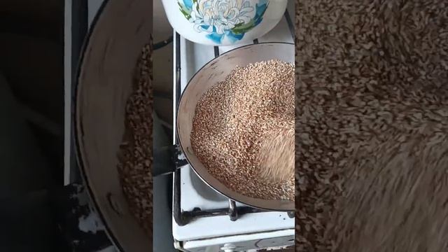 Готовим бюджетную прикормку для ловли уклейки. смотреть онлайн
