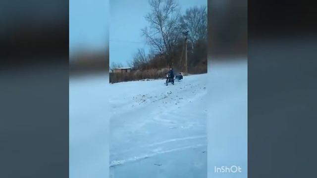 Упал на Минске зимой! смотреть онлайн