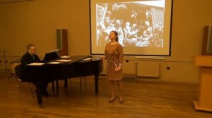 «Синий платочек», Муз. Г.Петерсбургского, сл. Я.Галицкого