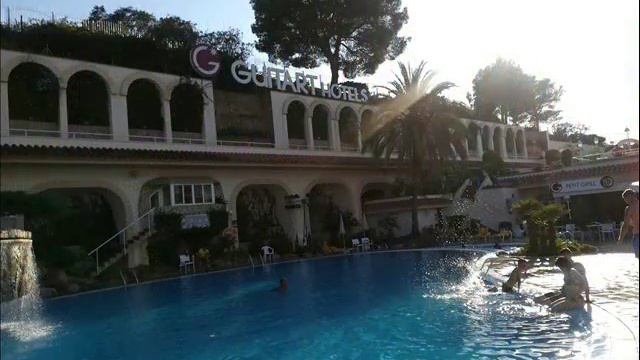 0008...Пляж, прогулка по городу.Lloret de Mar; Ллорет де Мар; Льорет де Мар; 2017 смотреть онлайн