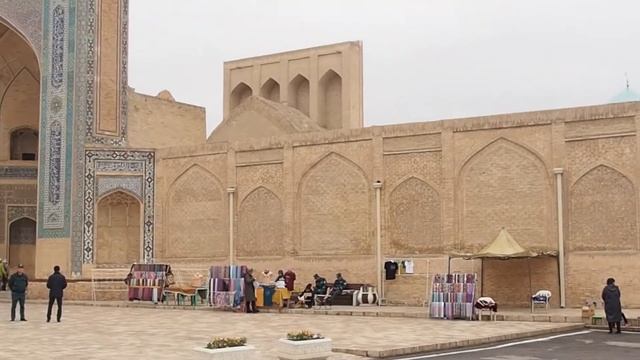 Экскурсия По Бухаре, Жемчужине Востока. Часть 1. смотреть онлайн